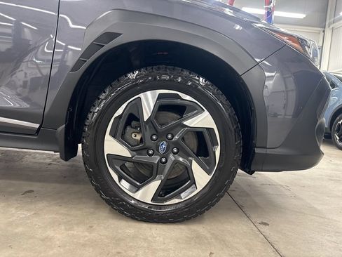Used 2024 Subaru Crosstrek 2.5i Limited AWD/4WD image 31