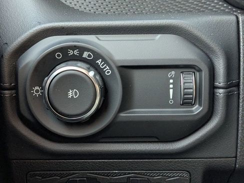 New 2026 Jeep Wrangler Unlimited Rubicon AWD/4WD image 20