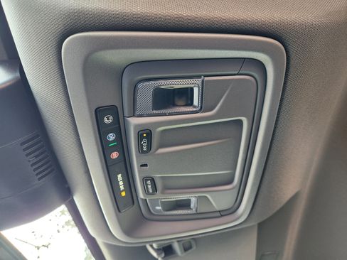 New 2025 Chevrolet Silverado 2500 W/T w/ WT Convenience Package image 25