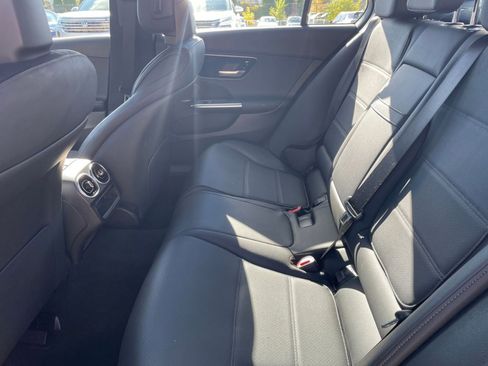 Used 2024 Mercedes-Benz C 300 4MATIC Sedan image 25