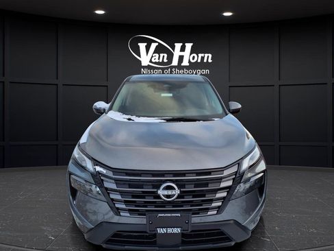 New 2026 Nissan Rogue SV image 32