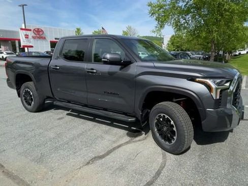 New 2026 Toyota Tundra SR5 AWD/4WD image 2