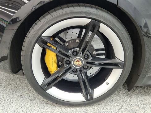 Used 2022 Porsche Taycan Turbo S image 20