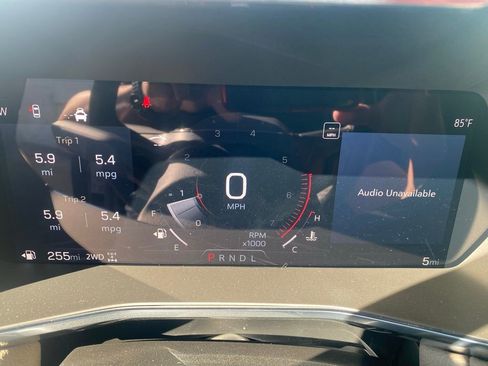 New 2025 GMC Canyon Denali w/ LPO, Denali Black Edition image 18