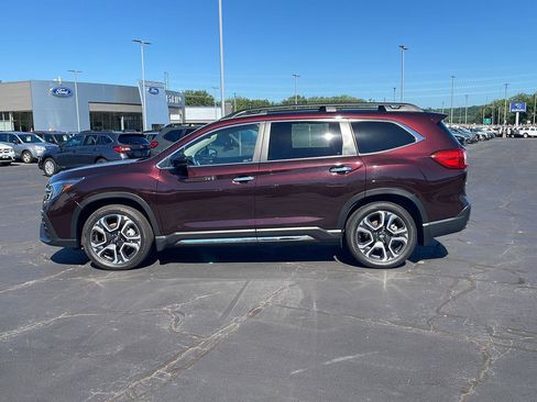 Used 2024 Subaru Ascent Touring w/ Popular Package #2 AWD/4WD image 2