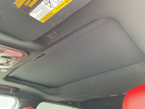 Used 2023 Toyota Highlander XSE image 27