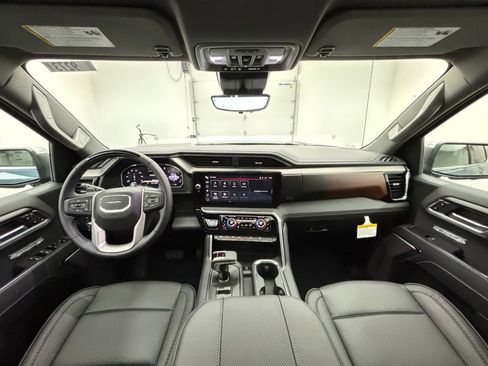 New 2026 GMC Sierra 1500 Denali image 2
