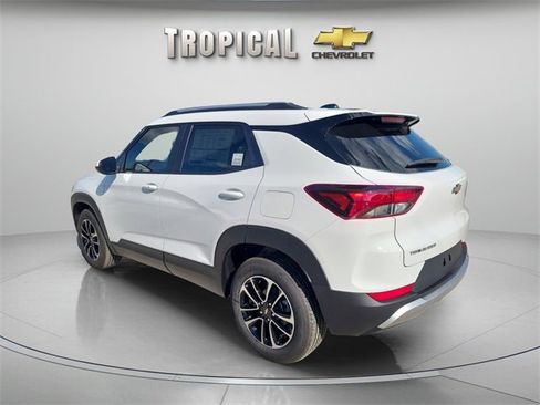 New 2026 Chevrolet TrailBlazer LT image 3