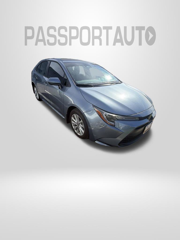 Used 2026 Toyota Corolla LE w/ LE Premium Package FWD image 2
