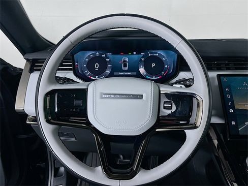 Certified 2023 Land Rover Range Rover Sport SE Dynamic image 12