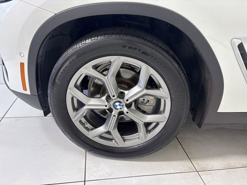 Used 2023 BMW X3 sDrive30i w/ Premium Package RWD image 9