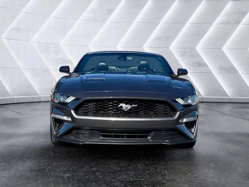 Used 2020 Ford Mustang Premium RWD image 2