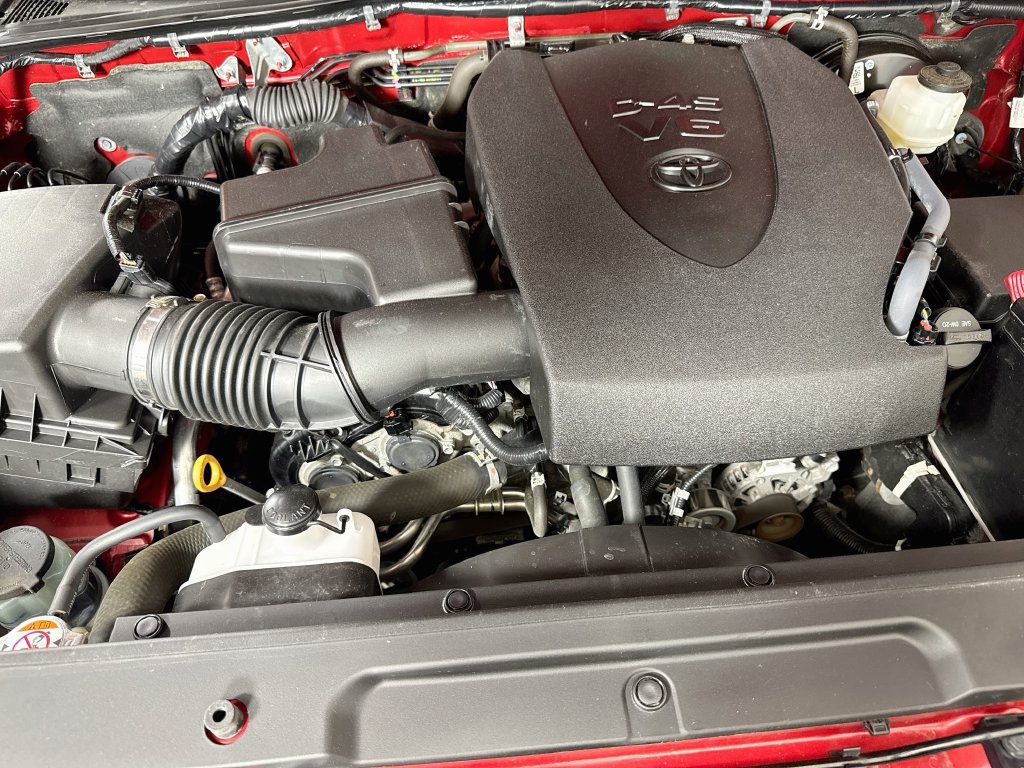 Used 2023 Toyota Tacoma SR5 AWD/4WD image 30