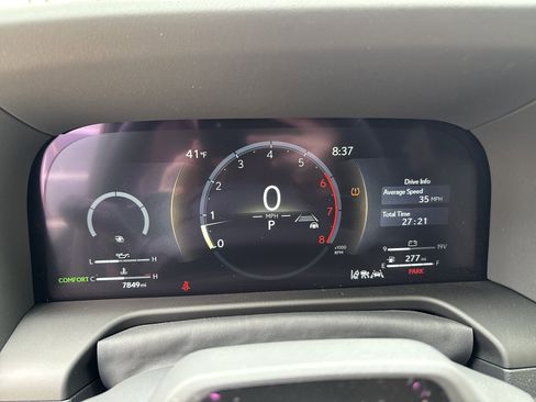 Certified 2025 Lexus GX 550 w/ Accessory Package (2T) image 20