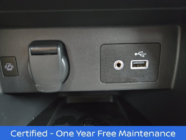 Certified 2025 Nissan Versa SV w/ Trunk Package FWD image 6