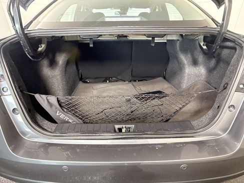 Used 2025 Nissan Versa SR w/ Trunk Package image 35