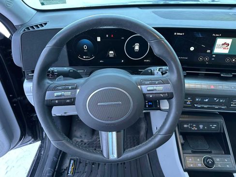 Used 2025 Hyundai Kona Limited image 23