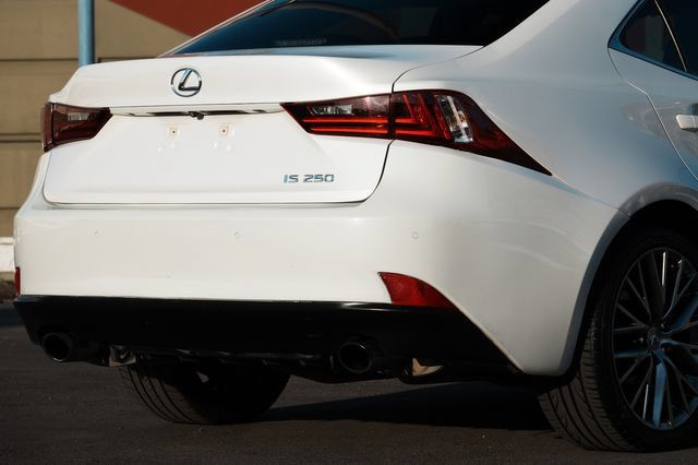 Used 2015 Lexus IS 250 w/ Navigation System Package RWD image 26