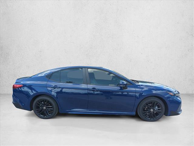 Used 2026 Toyota Camry SE FWD image 4