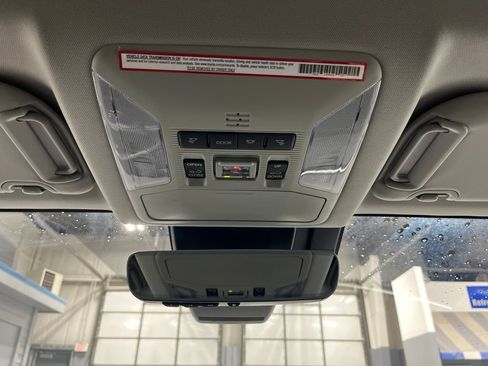 Used 2022 Toyota RAV4 Limited w/ Limited Grade Weather Package AWD/4WD image 29