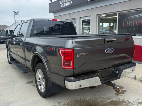 Used 2017 Ford F150 Lariat w/ Equipment Group 502A Luxury AWD/4WD image 4