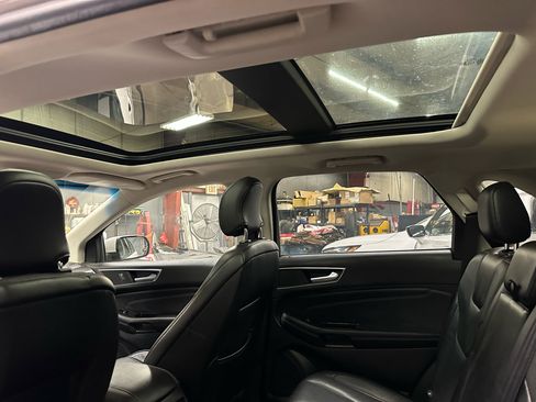 Used 2015 Ford Edge Titanium w/ Equipment Group 301A image 12