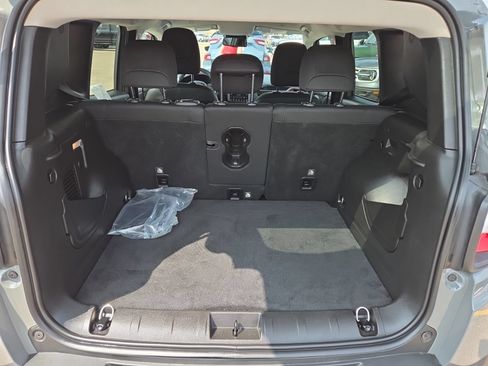 Used 2022 Jeep Renegade Trailhawk AWD/4WD image 7