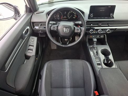 Used 2023 Honda Civic Sport image 11