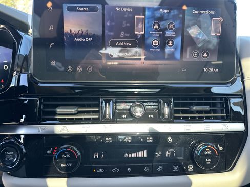 New 2026 Nissan Pathfinder SL w/ SL Premium Package image 31