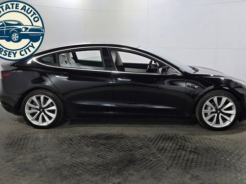 Used 2018 Tesla Model 3 Long Range AWD/4WD image 8