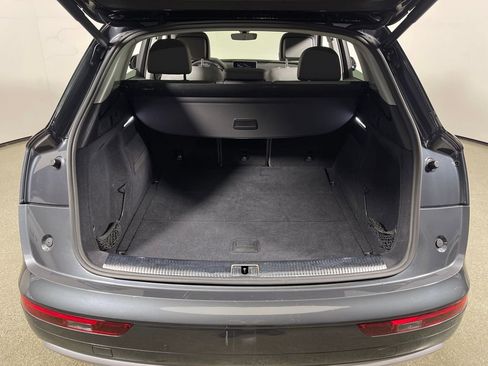 Used 2020 Audi Q5 Prestige image 10