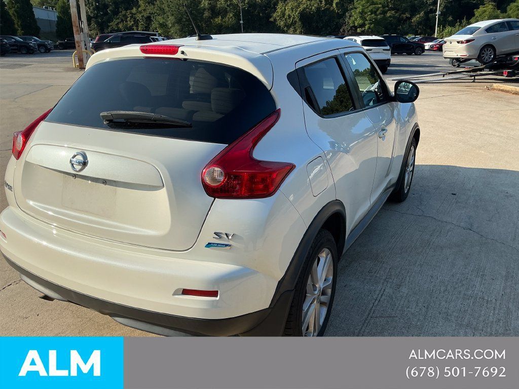 Used 2013 Nissan Juke SV FWD image 5