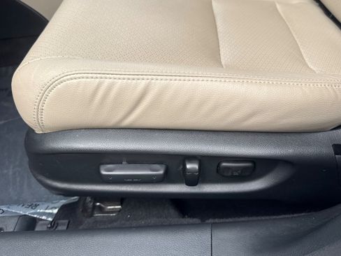 Used 2016 Honda Accord EX-L image 14