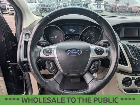Used 2012 Ford Focus SE FWD image 12