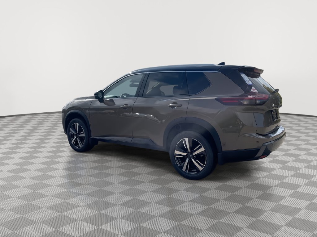 Certified 2025 Nissan Rogue SL w/ Tech Package AWD/4WD image 8
