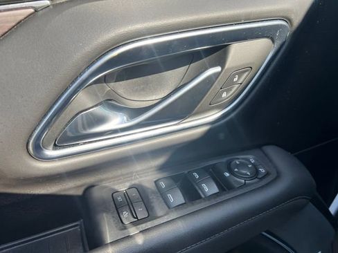 Used 2023 Chevrolet Tahoe LT AWD/4WD image 11