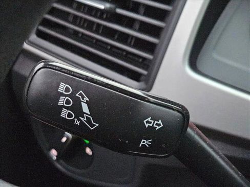 Used 2021 Volkswagen Atlas S image 9