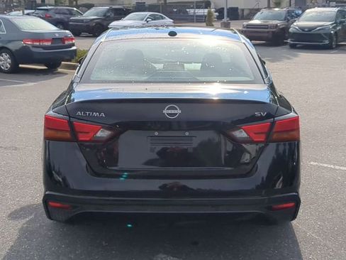Used 2023 Nissan Altima 2.5 SV image 6