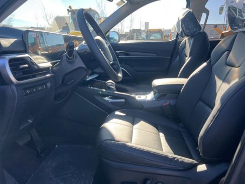 New 2025 Kia Telluride EX image 9
