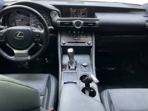Used 2021 Lexus RC 350 w/ Premium Package RWD image 16