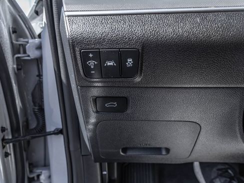 Used 2021 Kia K5 GT-Line FWD image 25
