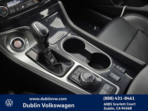 Used 2017 Nissan Maxima 3.5 SL image 21