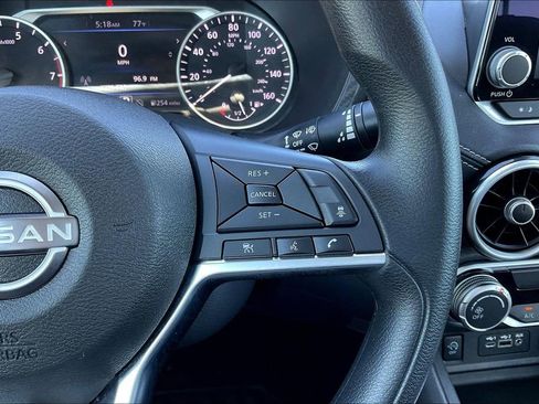 Used 2024 Nissan Sentra SV FWD image 13