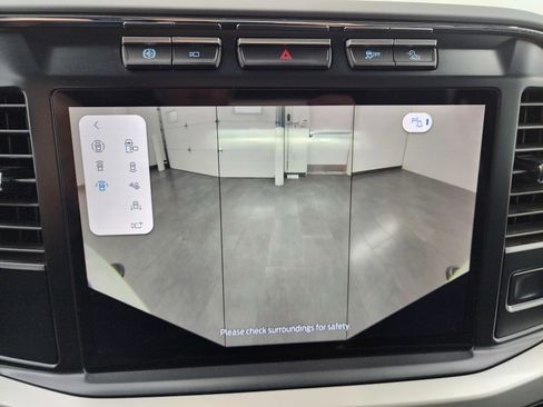 Used 2023 Ford F250 XLT w/ Tremor Off-Road Package image 56