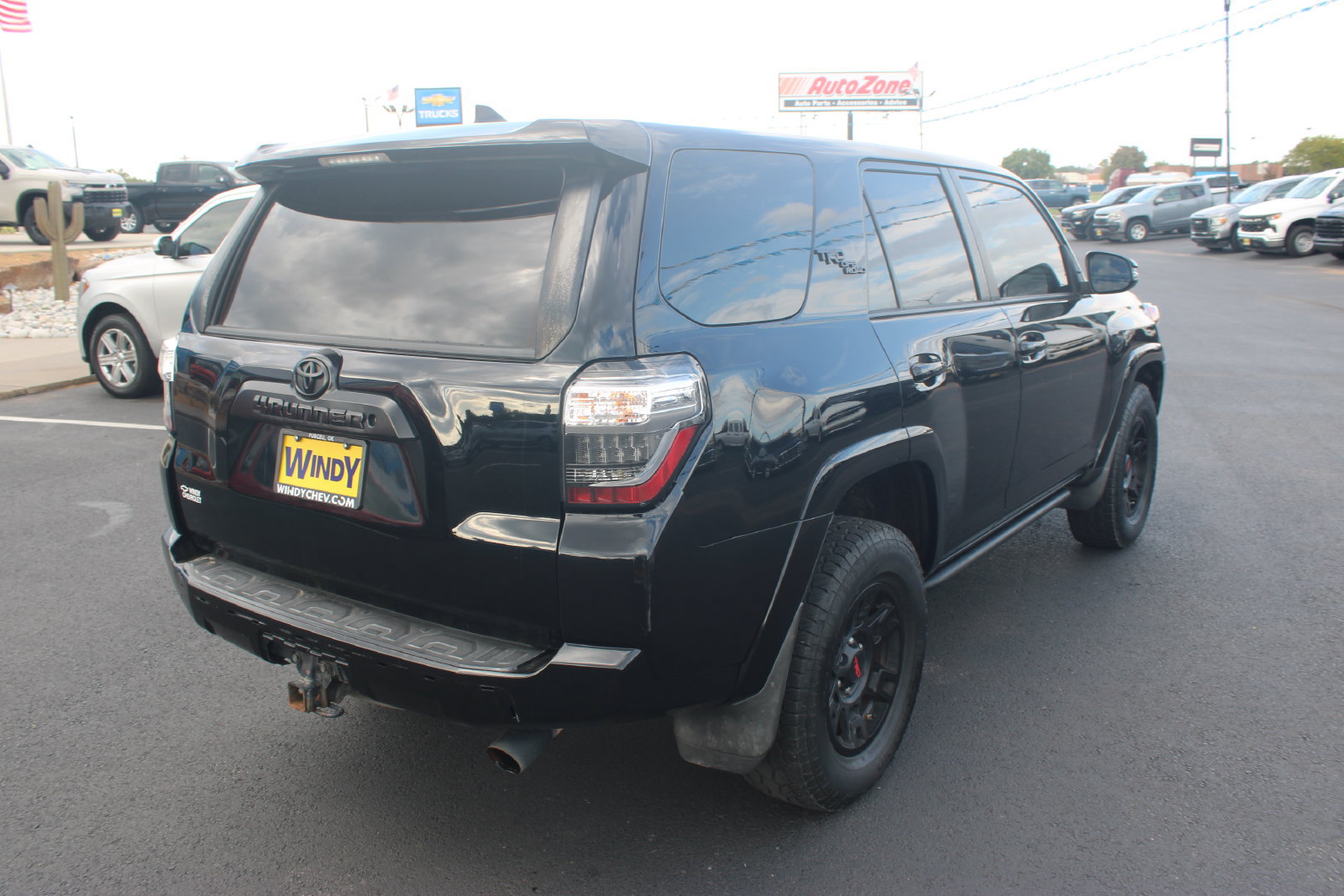 Used 2019 Toyota 4Runner TRD Off-Road Premium AWD/4WD image 8