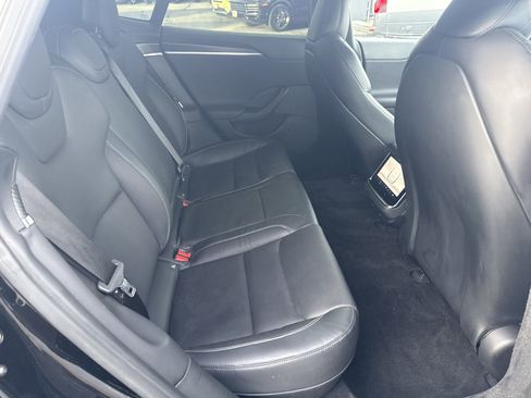 Used 2021 Tesla Model S Plaid image 20
