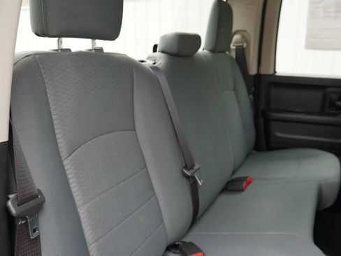 Used 2017 RAM 1500 Express AWD/4WD image 24