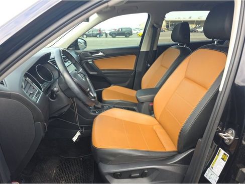 Used 2019 Volkswagen Tiguan SEL R-Line image 11