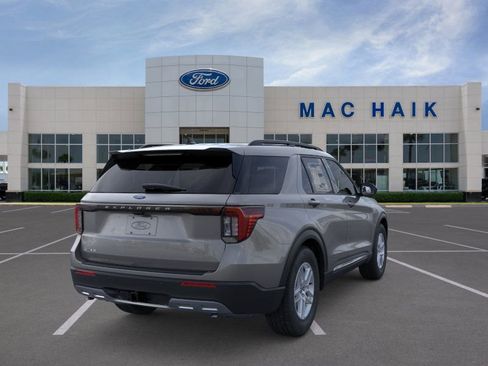 New 2025 Ford Explorer Active w/ Active Comfort Package image 8