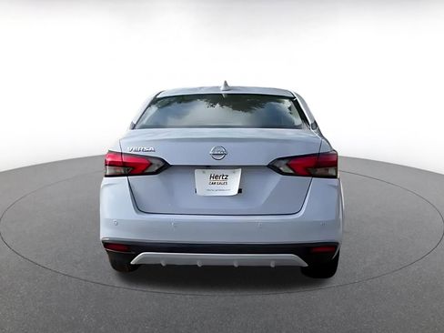 Used 2025 Nissan Versa SV FWD image 12